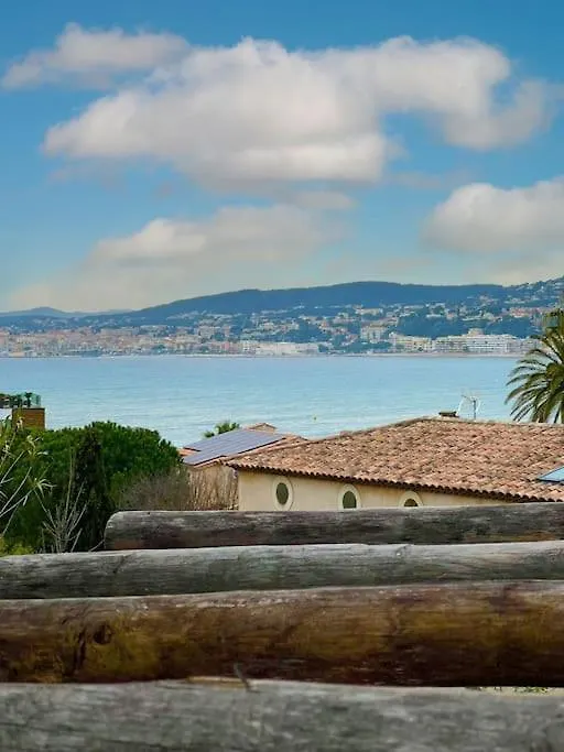 Villa Avec Piscine, Baie De Bandol, Acces Plage Sanary-sur-Mer