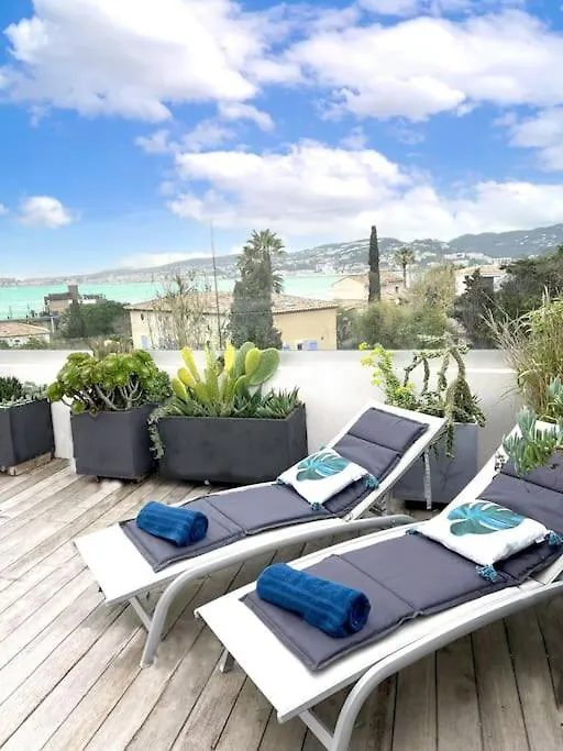Villa Avec Piscine, Baie De Bandol, Acces Plage Sanary-sur-Mer