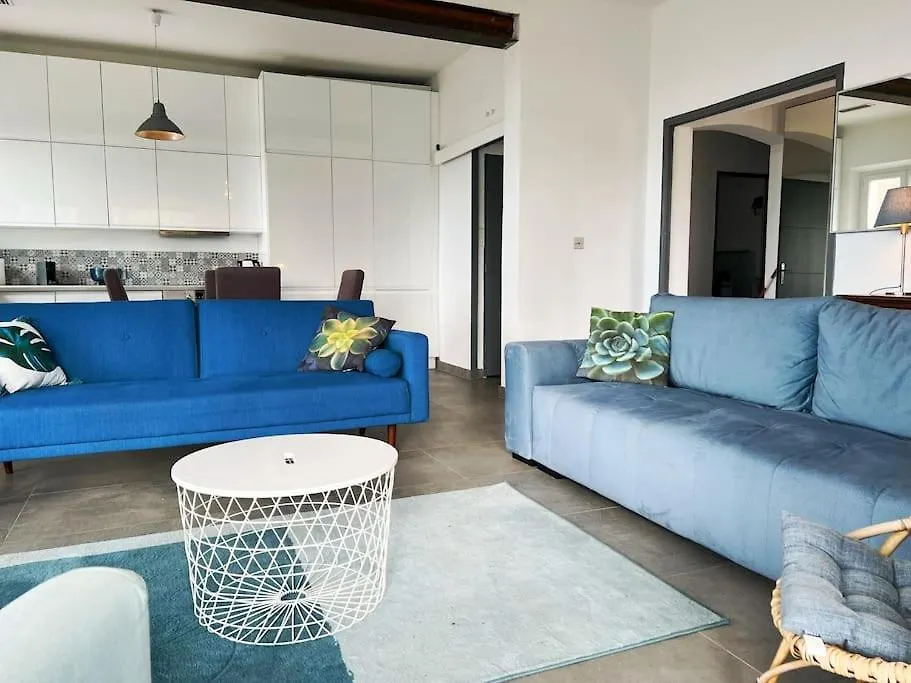 Villa Avec Piscine, Baie De Bandol, Acces Plage Sanary-sur-Mer